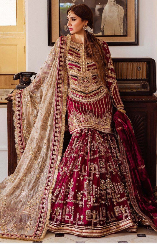 Majestic maroon